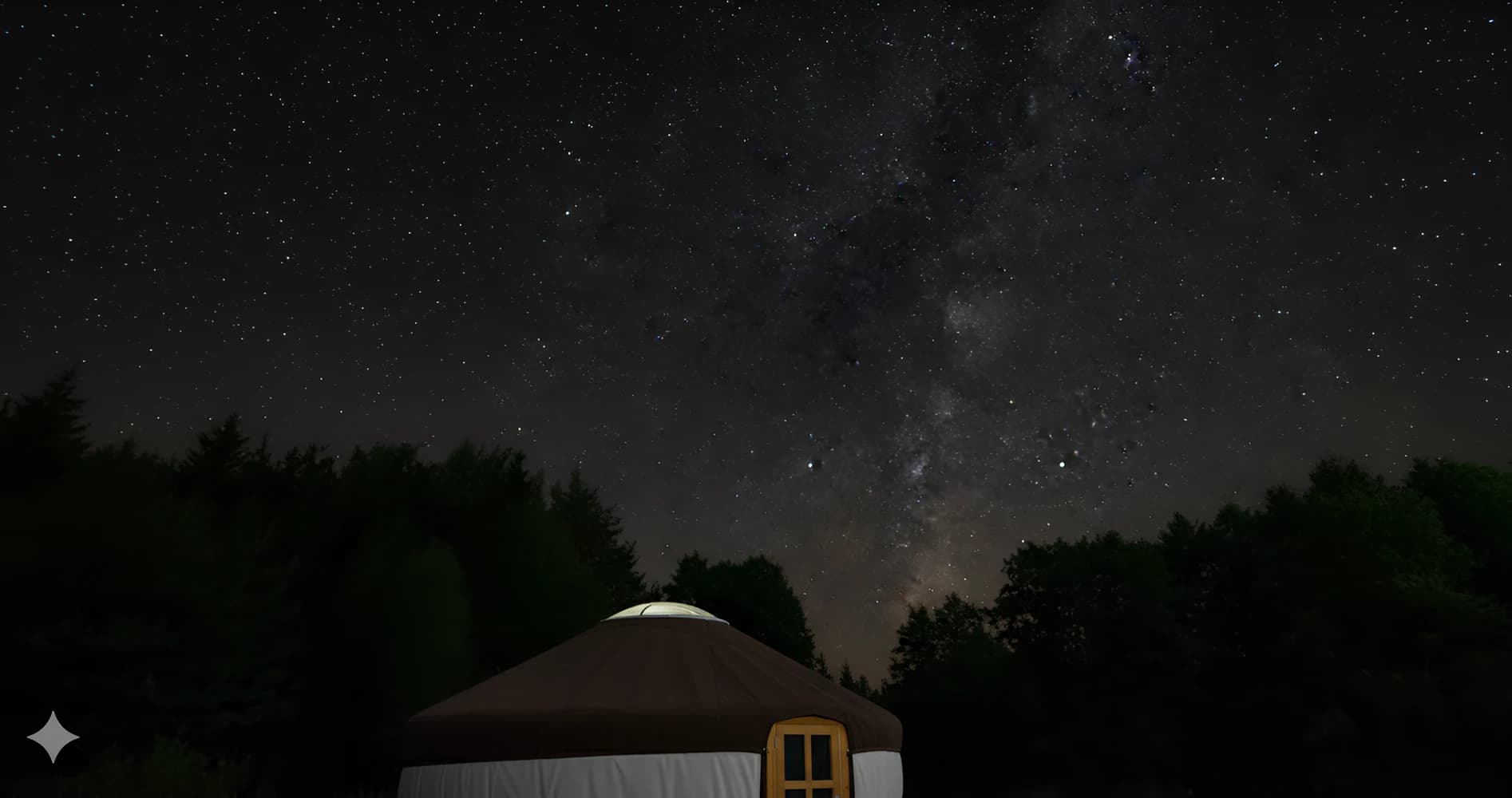 Jurajska jurta na tle drzew, krzewów i natury - glamping z alpakami